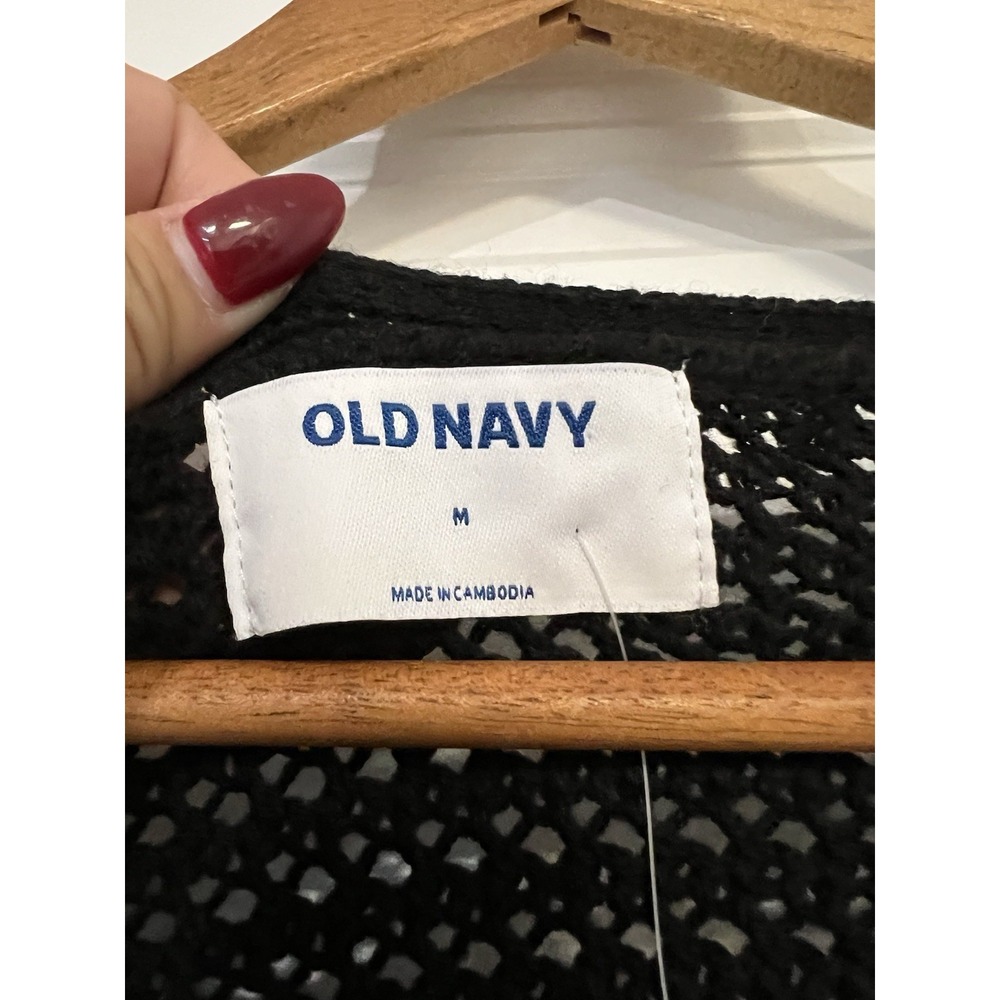 Old Navy Perforated Sweater Black Flare Sleeves Size Medium NWT $35 - Picture 3 of 5